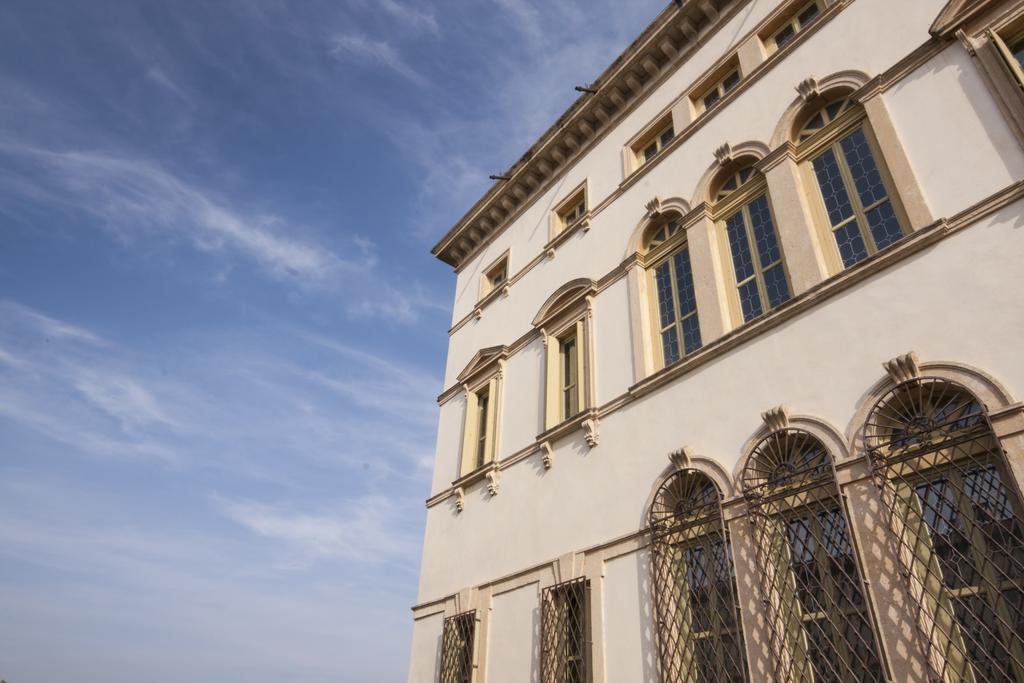 Villa Vecelli CavrianiMozzecane エクステリア 写真