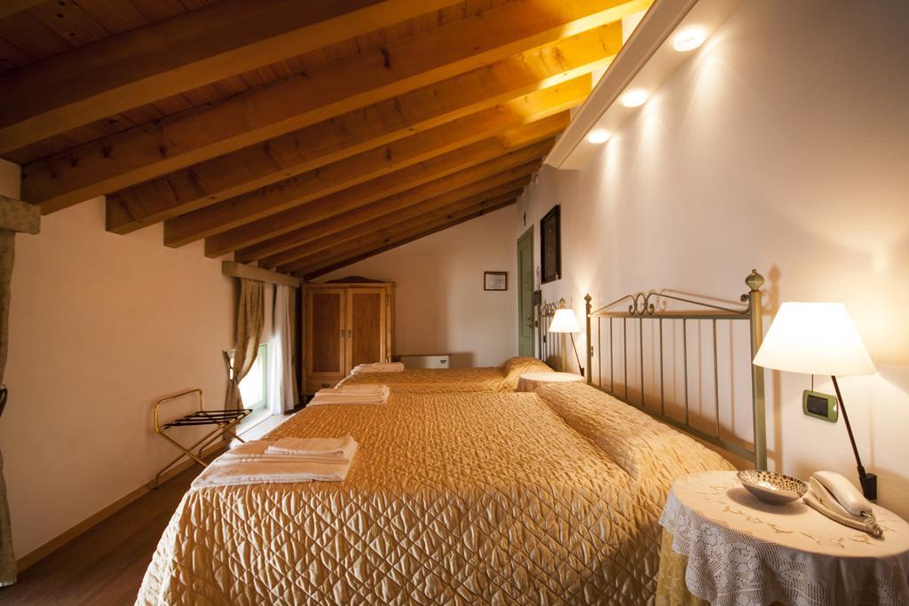 Villa Vecelli CavrianiMozzecane エクステリア 写真