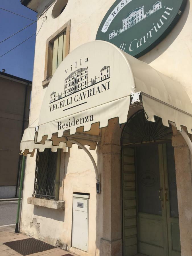 Villa Vecelli CavrianiMozzecane エクステリア 写真