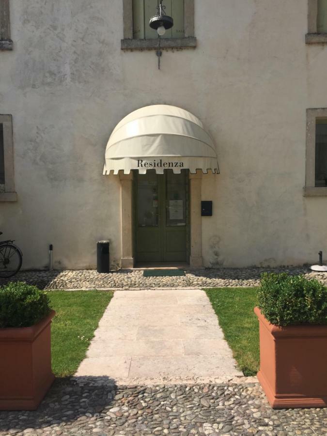 Villa Vecelli CavrianiMozzecane エクステリア 写真