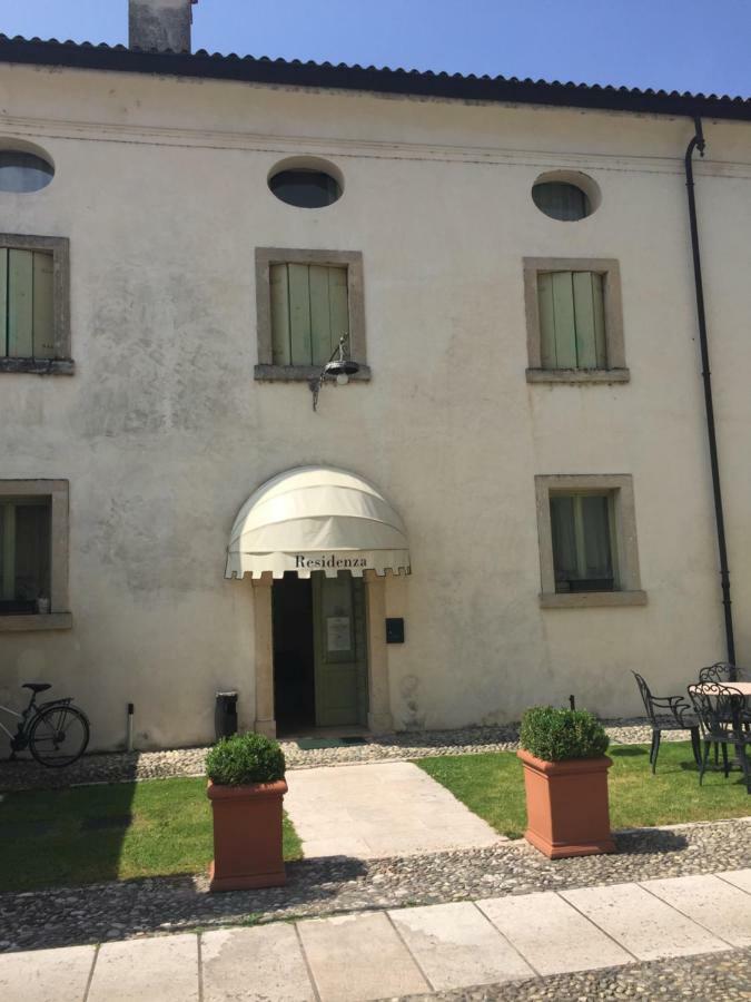 Villa Vecelli CavrianiMozzecane エクステリア 写真
